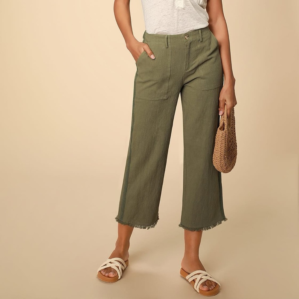 Olive green high waisted cropped pants